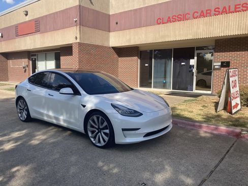 Used 2018 Tesla Model 3 Long Range AWD/4WD image 3