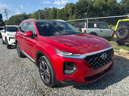 Used 2020 Hyundai Santa Fe SEL FWD image 2