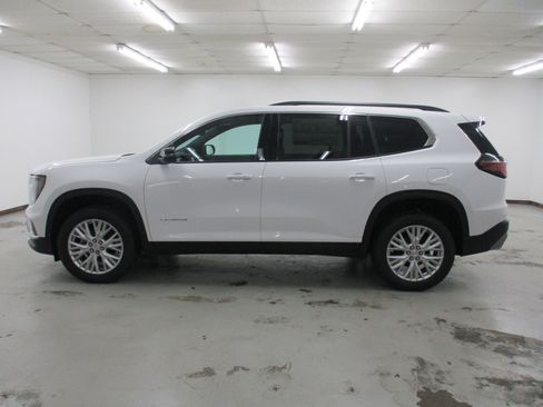 New 2026 GMC Acadia Elevation image 8