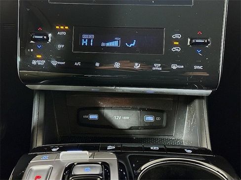 Used 2022 Hyundai Tucson Blue image 16