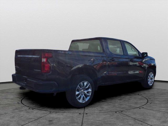 Used 2022 Chevrolet Silverado 1500 Custom AWD/4WD image 4