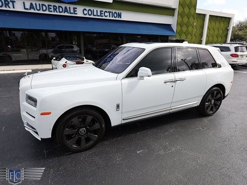 Used 2019 Rolls-Royce Cullinan image 56