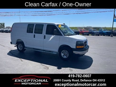 Used 2025 GMC Savana 2500 w/ Driver Convenience Package RWD image 9
