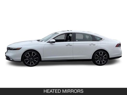 Used 2024 Honda Accord Touring image 5