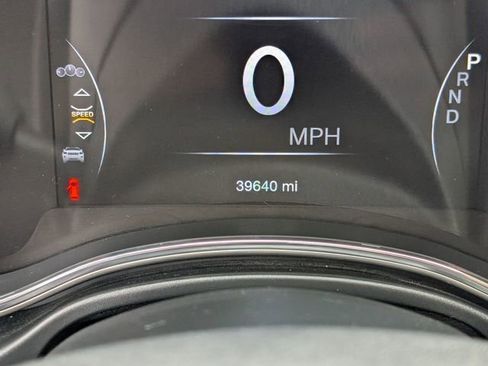 Used 2021 Jeep Grand Cherokee Limited image 17