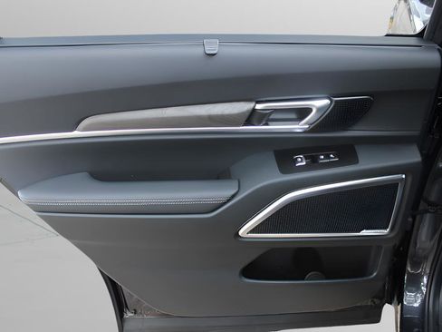 New 2025 Kia Telluride SX Prestige X-Line AWD/4WD image 14