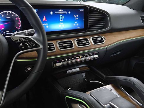 Certified 2025 Mercedes-Benz GLE 350 4MATIC image 30