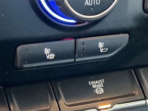 Used 2022 Chevrolet Silverado 2500 LTZ image 19