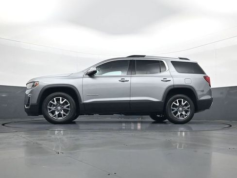 Certified 2023 GMC Acadia SLT w/ Technology Package image 29