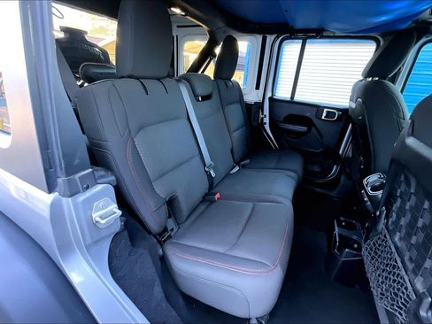 Used 2020 Jeep Wrangler Unlimited Rubicon image 19