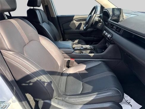 Certified 2024 Honda Pilot EX-L image 24