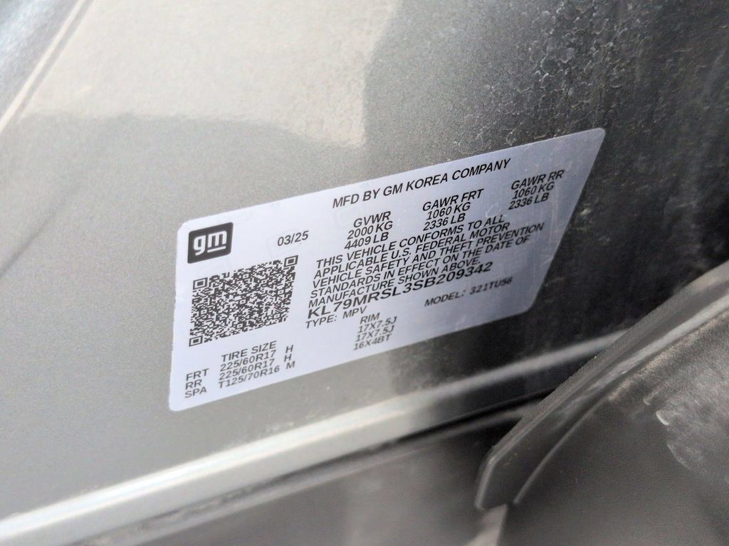 Used 2025 Chevrolet TrailBlazer LT AWD/4WD image 36