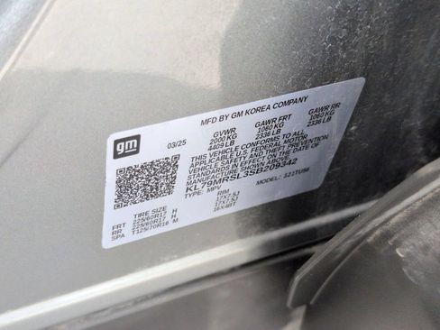 Used 2025 Chevrolet TrailBlazer LT AWD/4WD image 36