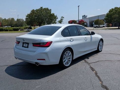 Used 2023 BMW 330i Sedan w/ Driving Assistance Package RWD image 3