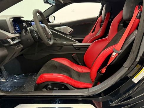 Used 2022 Chevrolet Corvette Stingray w/ Z51 Performance Package image 25