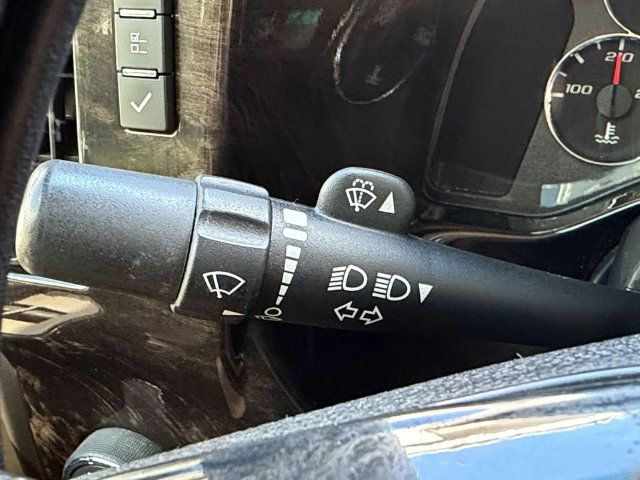 Used 2014 GMC Savana 1500 RWD image 18