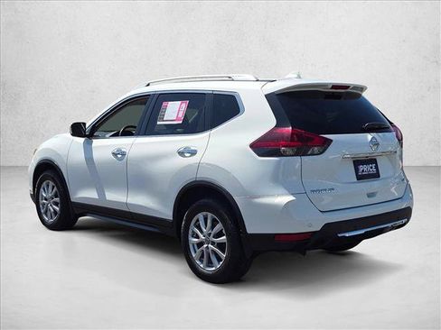 Used 2020 Nissan Rogue SV FWD image 8