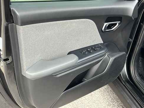 Used 2025 Kia K4 EX FWD image 10