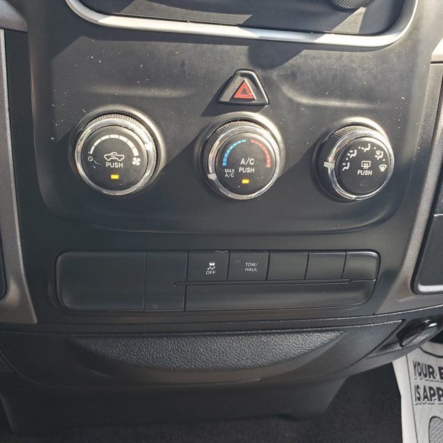Used 2014 RAM 1500 Express AWD/4WD image 31