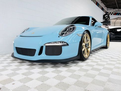 Used 2015 Porsche 911 GT3 RWD image 23