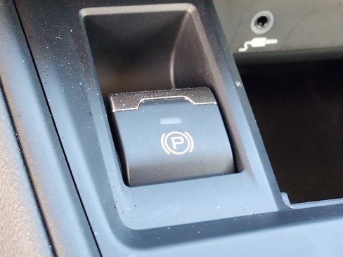 Certified 2025 Subaru Legacy image 23