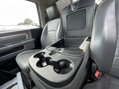 Used 2015 RAM 3500 Tradesman w/ Power & Remote Entry Group AWD/4WD image 17