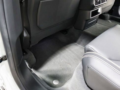 Used 2020 Lamborghini Urus image 54