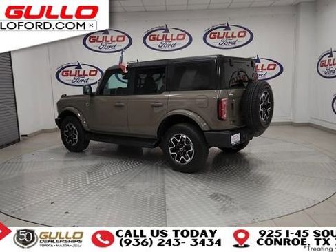 Used 2025 Ford Bronco Outer Banks image 6