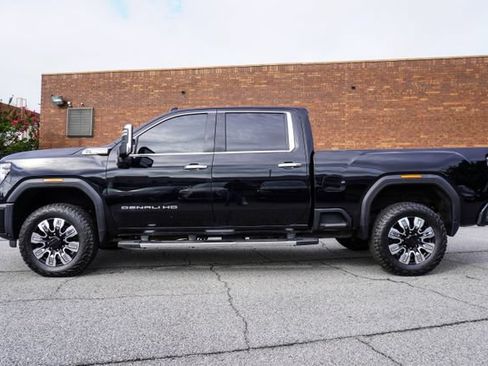 Used 2024 GMC Sierra 3500 Denali AWD/4WD image 31