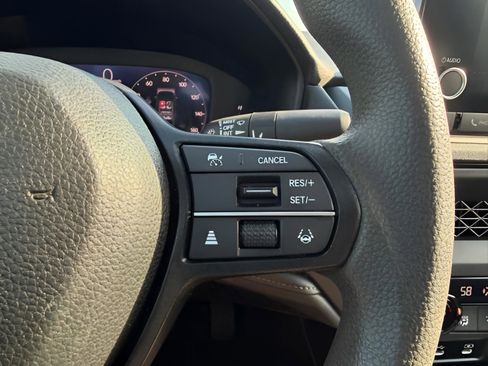 Used 2023 Honda Accord EX image 14