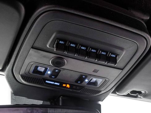Used 2022 Ford Bronco Wildtrak AWD/4WD image 41
