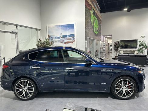 Used 2019 Maserati Levante S GranSport AWD/4WD image 27