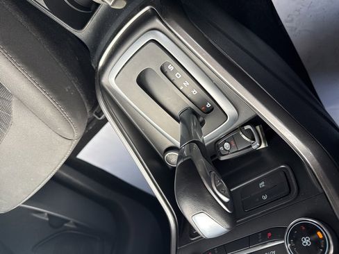 Used 2022 Ford EcoSport SE w/ SE Convenience Package image 17