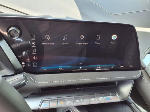 New 2026 Chevrolet Corvette Stingray Coupe w/ Z51 Performance Package RWD image 9