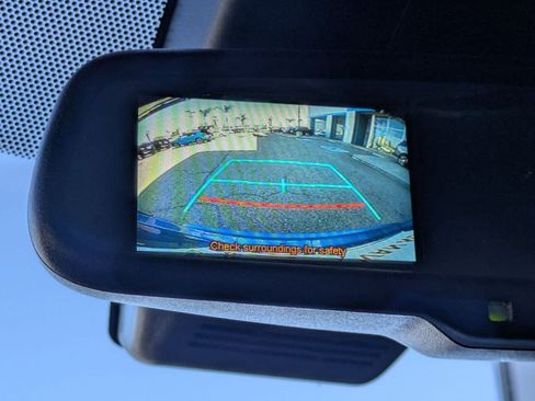 Used 2018 Toyota C-HR XLE FWD image 19