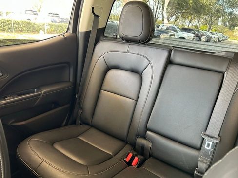 Used 2015 GMC Canyon SLT image 71