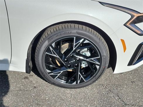 New 2026 Kia K5 GT-Line image 39