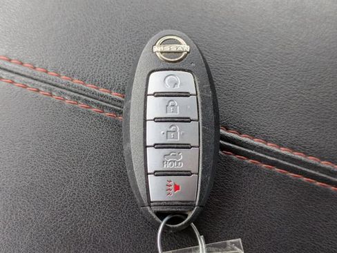 Used 2024 Nissan Altima 2.5 SR FWD image 31