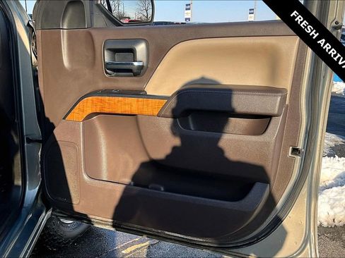 Used 2017 GMC Sierra 1500 SLE w/ SLE Value Package image 27