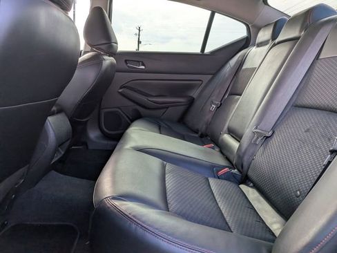 Used 2023 Nissan Altima 2.5 SR image 12