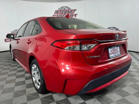 Used 2020 Toyota Corolla LE FWD image 24