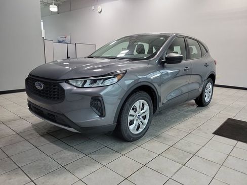 Used 2023 Ford Escape AWD image 13