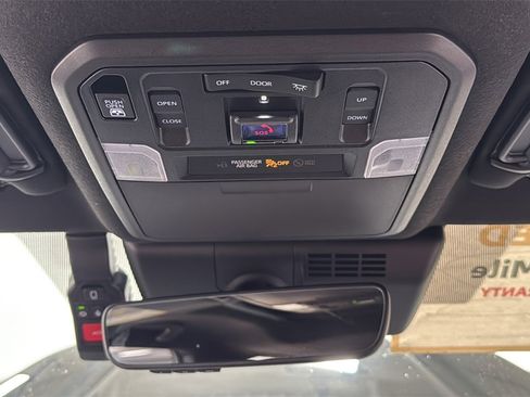 Certified 2025 Toyota 4Runner Limited image 11