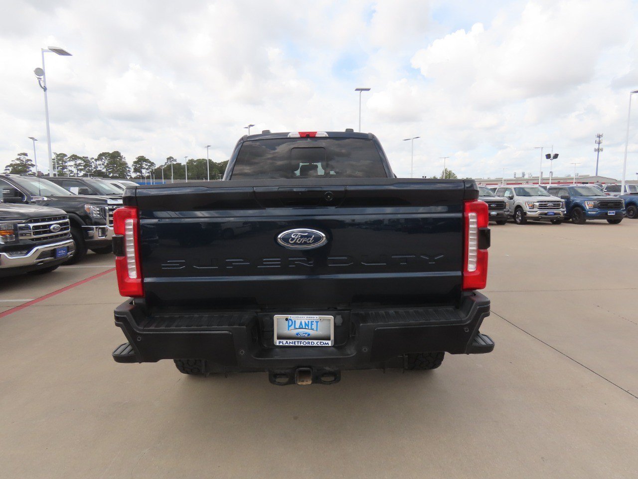 Used 2024 Ford F250 Lariat w/ Lariat Ultimate Package AWD/4WD image 13