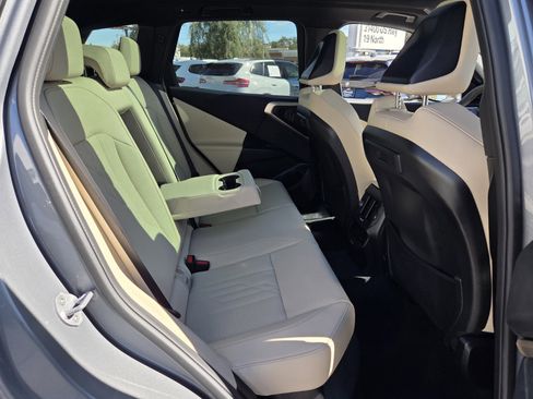 Certified 2025 BMW X3 xDrive30i w/ Premium Package image 16