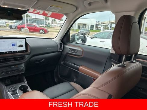 Used 2025 Ford Bronco Sport Outer Banks AWD/4WD image 40