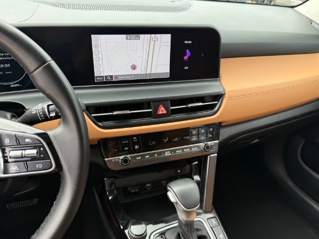 Used 2024 Kia Seltos EX AWD/4WD image 16