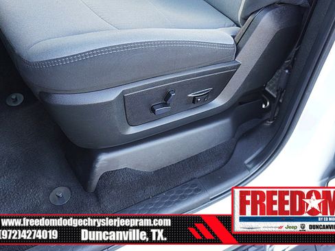 Used 2024 RAM 2500 Big Horn w/ Bed Utility Group AWD/4WD image 33