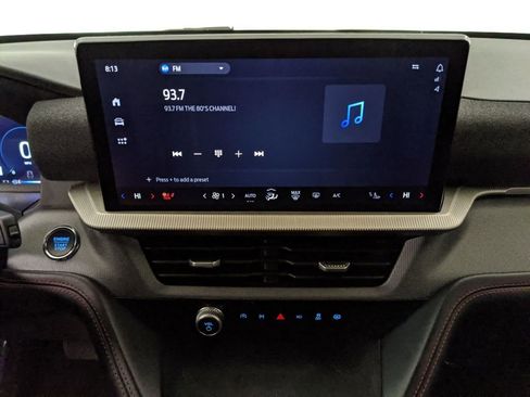 Certified 2025 Ford Explorer ST-Line w/ ST-Line Street Pack image 15