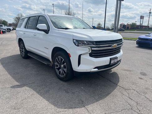 Used 2023 Chevrolet Tahoe LT w/ Luxury Package image 2